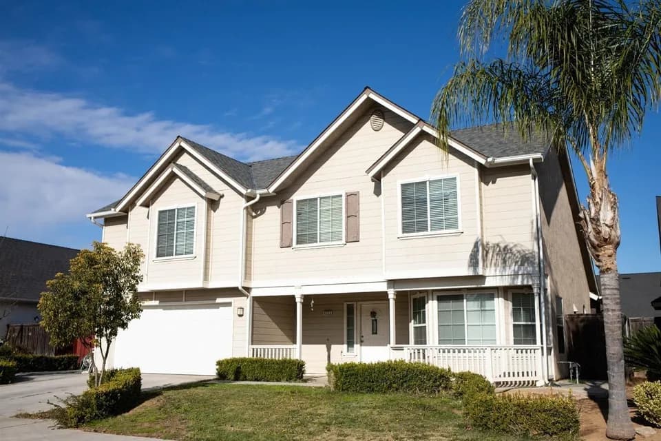 4712 W Celeste Ave, Fresno, CA 93722 listing